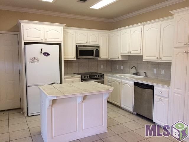 2nd image of 5255 Congress Blvd #L-1
