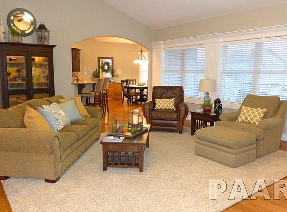 5th image of 2936 W Wessex Dr