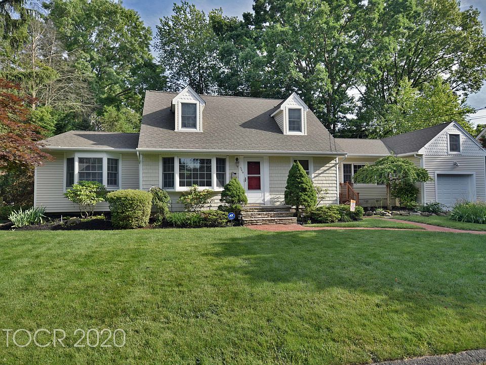 1st image of 549 Elizabeth Ave