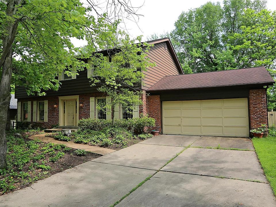 1st image of 15658 Heathercroft Dr