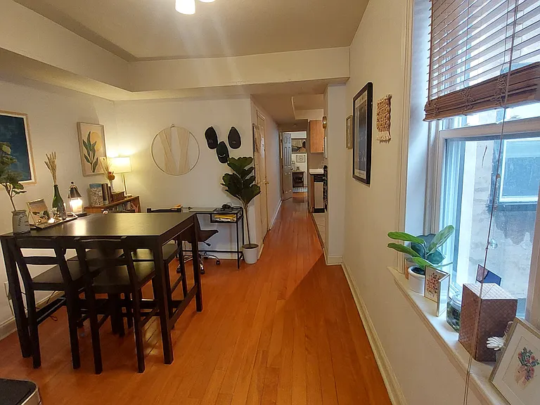 1843 Christian St #2 — Photo 7