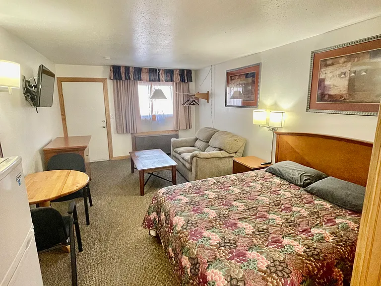 102 N Maple Ave #22 — Photo 6