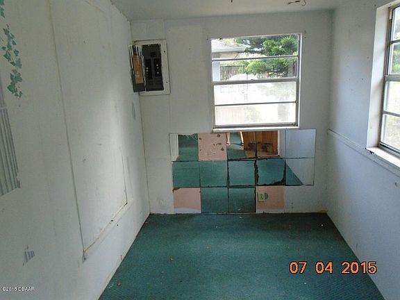 2nd image of 433 Sheldon St
