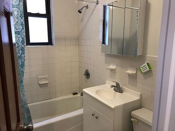 5th image of 3114 28th Ave APT 2F
