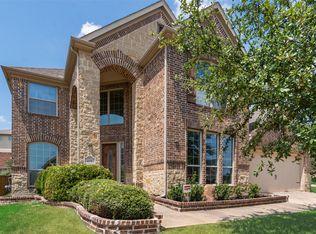419 Aylesbury Dr, Roanoke, TX 76262