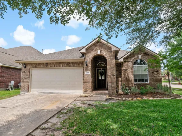 13601 May Pine Ct, Rosharon, TX 77583