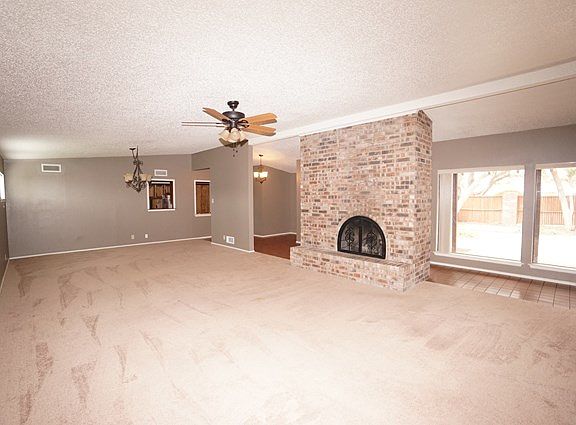 5th image of 4005 Lakeside Dr