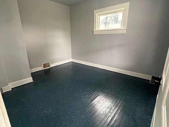 5th image of 3569 W 61st St #3560