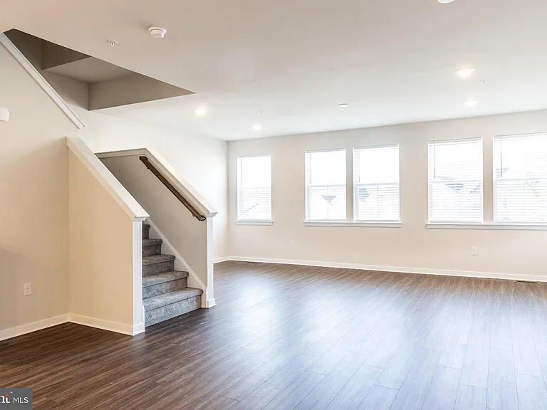 113 Four Leaf Dr — Photo 12