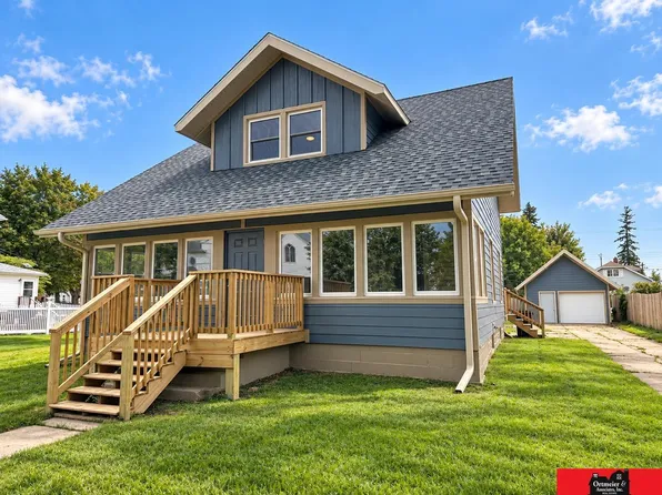 330 Pearl St, Lyons, NE 68038