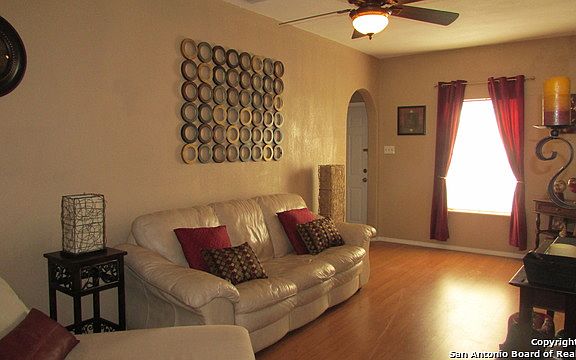 3rd image of 227 Morrill Ave