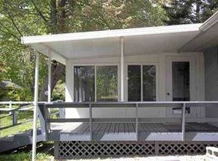 107 Oakes St, East Tawas, MI 48730