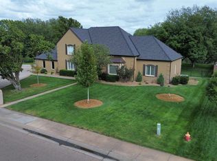 4917 Quail Creek Dr, Great Bend, KS 67530