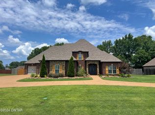 11 Rochester Cv, Jackson, TN 38305
