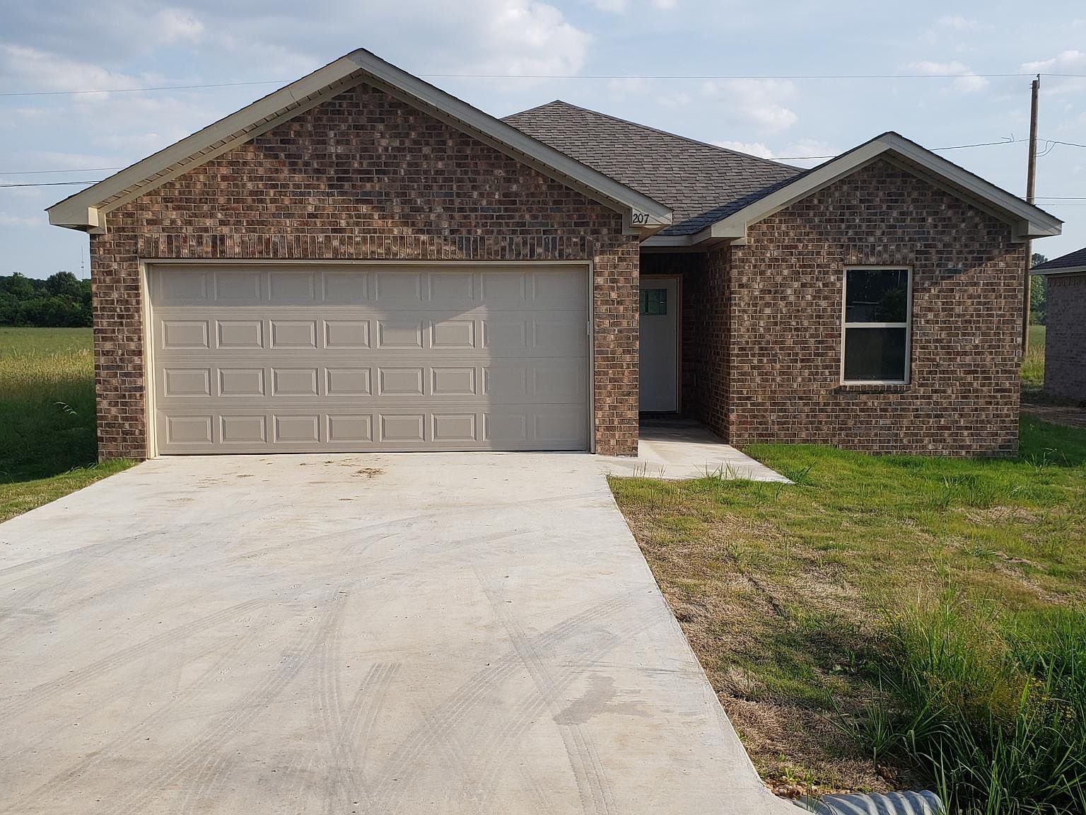 207 Redwood Dr, Bono, AR 72416 | Zillow