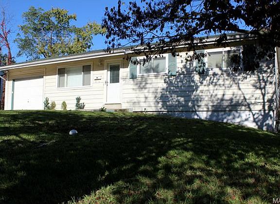 3rd image of 2667 Daman Ct