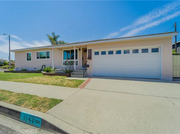 1141 W Young St, Wilmington, CA 90744