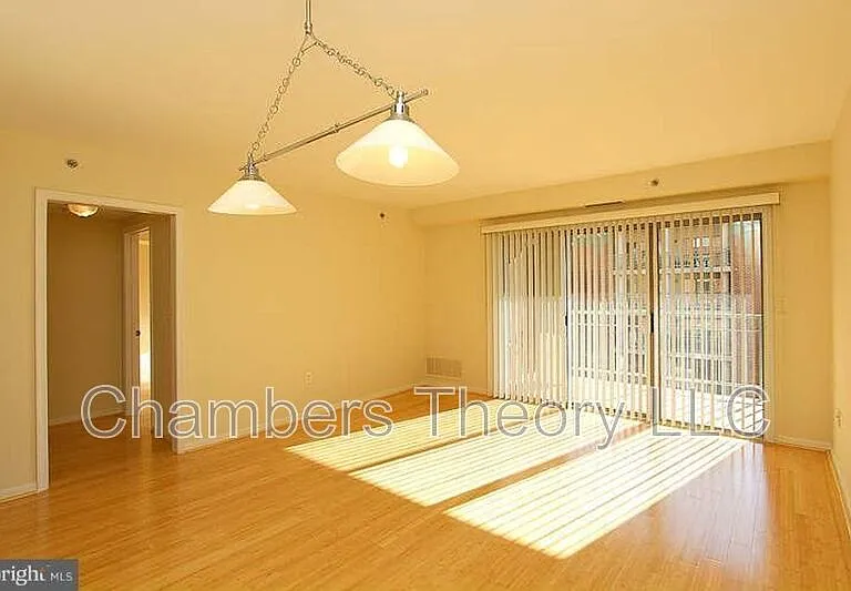 505 E Braddock Rd #407 — Photo 6