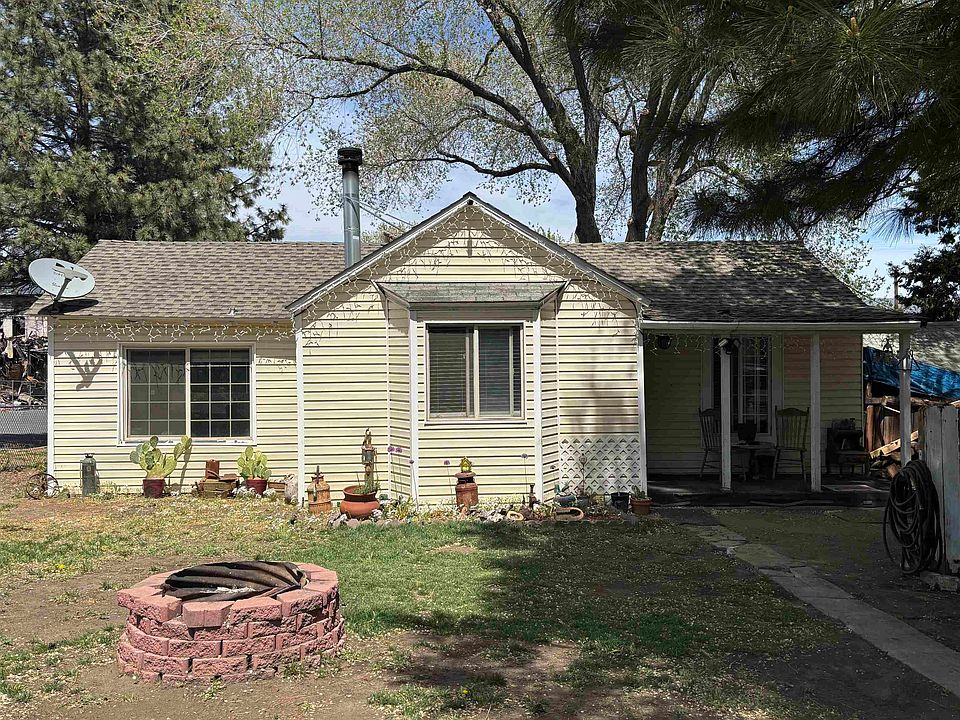 1st image of 903 Cottage St