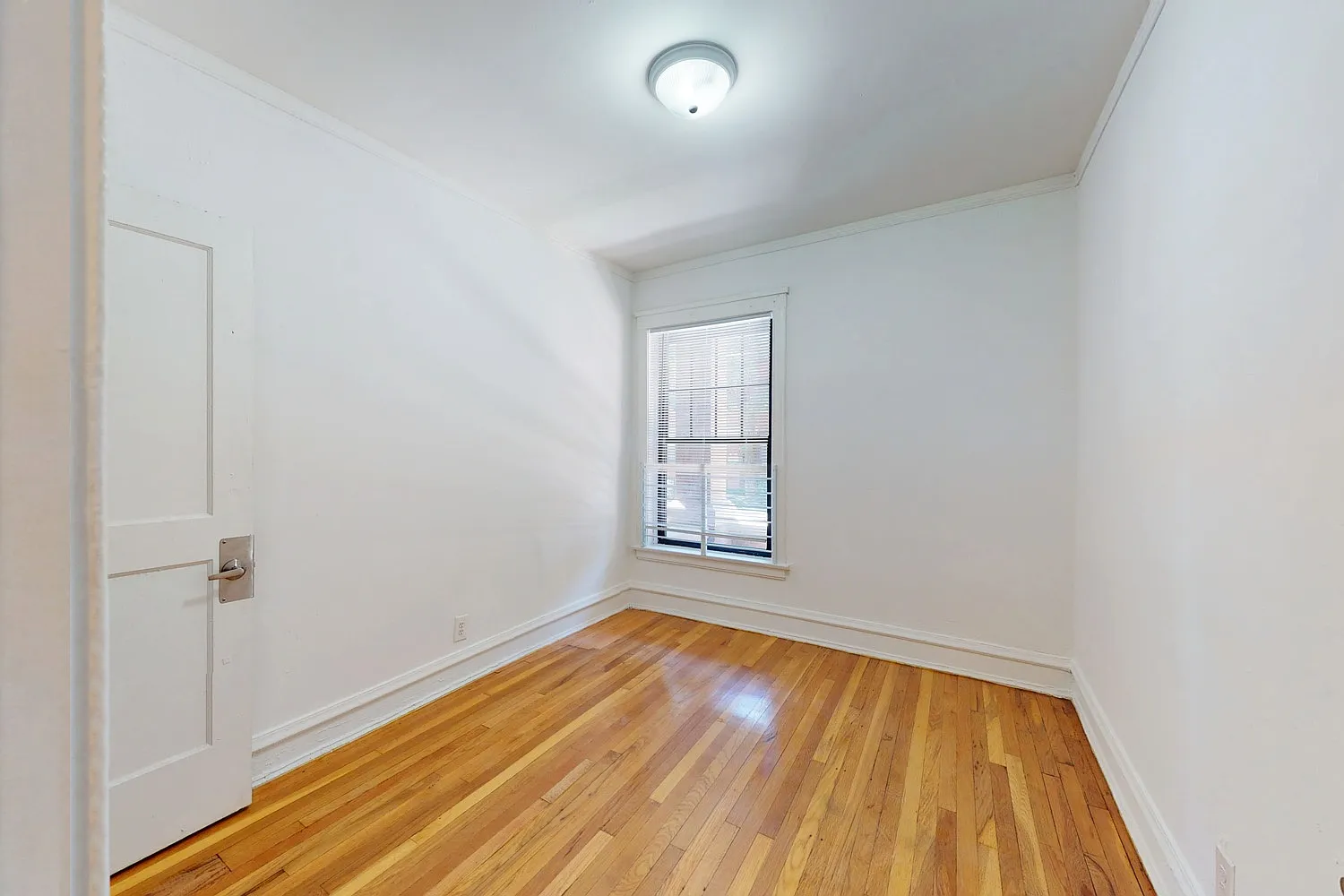 5335-5345 S. Kimbark Avenue — Photo 4