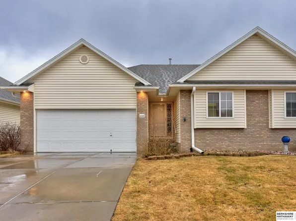 17119 Joanne Dr, Omaha, NE 68136