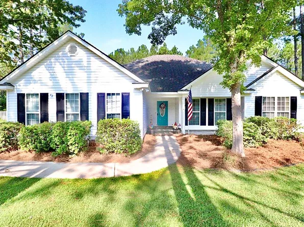 33 Cypress Trl, Lakeland, GA 31635