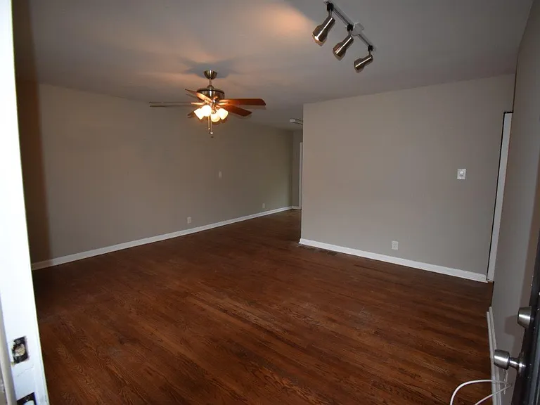 397 Jon Scott Dr — Photo 19