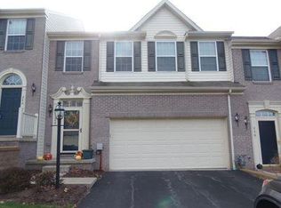 240 Corey Dr, Gibsonia, PA