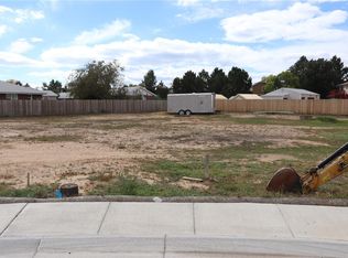 961 N Kittredge Ct, Aurora, CO 80017