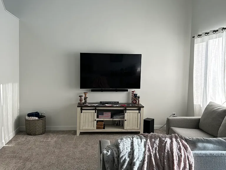 3765 S 3250 W — Photo 3