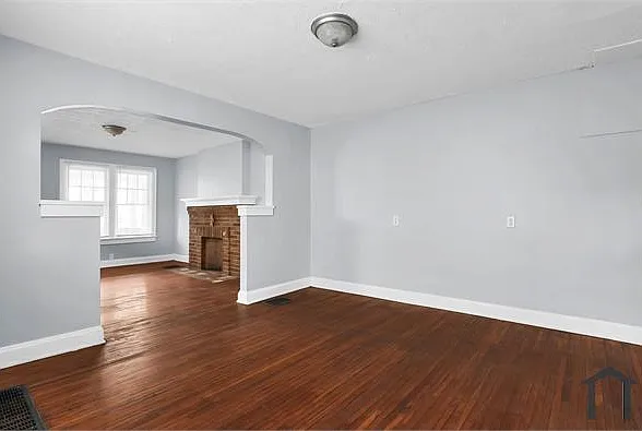 3 bed, 1100 sqft, $1,245 — Photo 4
