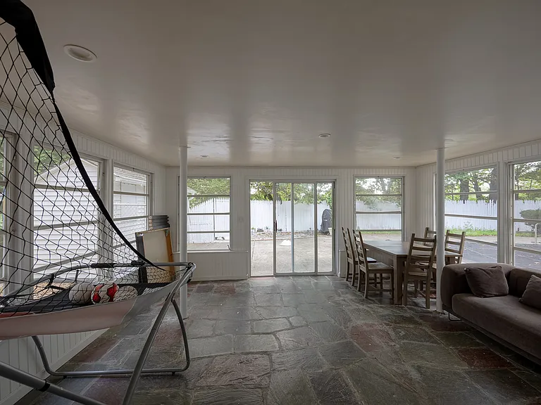 6 Peach Tree Ln — Photo 22