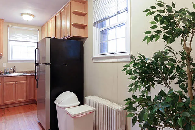 601 D St SE #3 — Photo 17