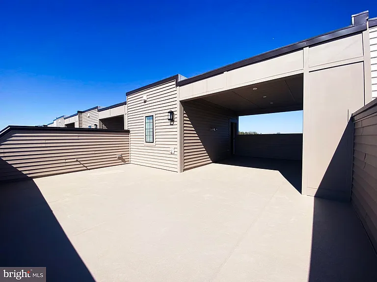 22274 Rivanna Shore Ter — Photo 26
