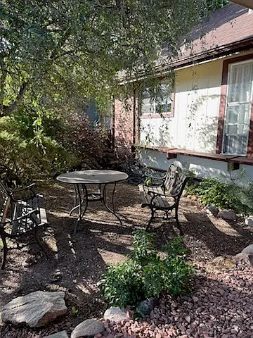 Garden seating