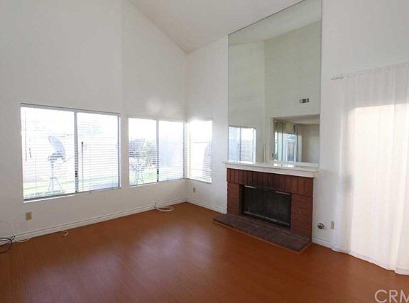 3rd image of 4373 Ironwood Dr