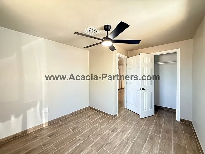 2917 N Park Ave — Photo 13