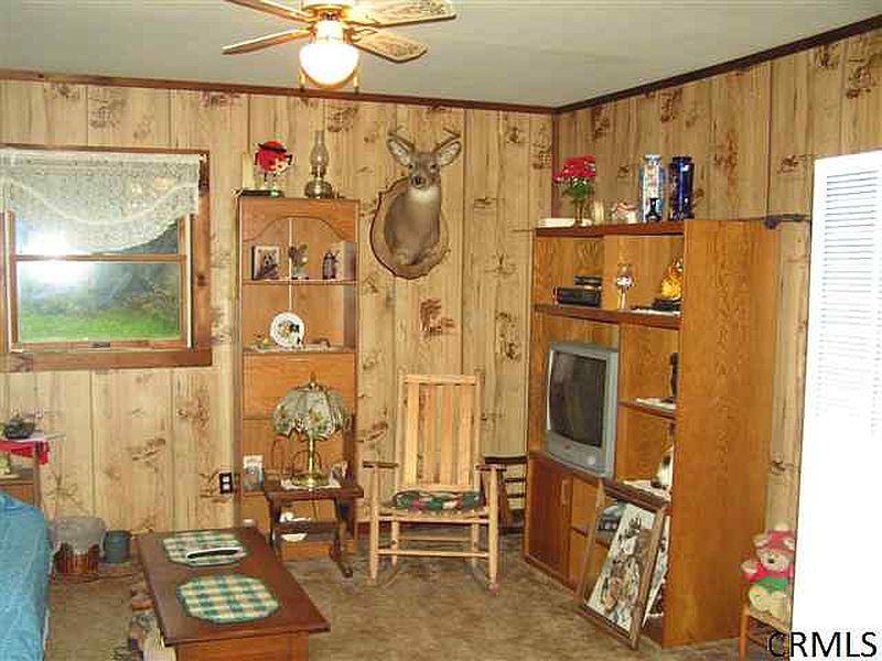 4th image of 735 COUNTRY Road