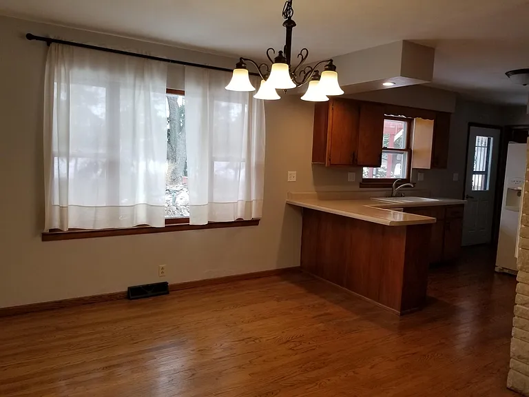 9617 W McCullough Rd — Photo 10