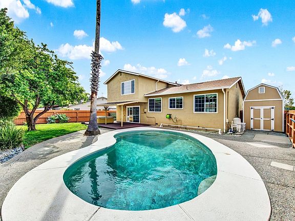 2nd image of 340 Rockhurst Court