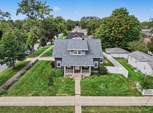 901 Campbell St, Valparaiso, IN 46385