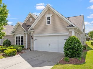 604 Lipford Dr, Cary, NC 27519