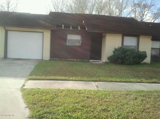 10720 W Meadowlea Cir, Jacksonville, FL 32218