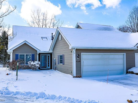 2nd image of 1875 Hickory Ln