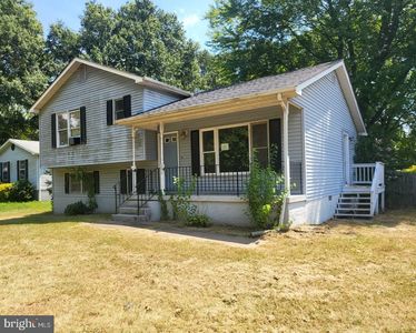 240 Cedar Ave, Colonial Beach, VA, 22443