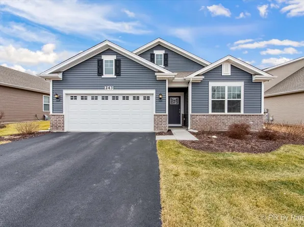 243 Durham St, North Aurora, IL 60542