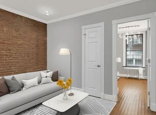 219 E 23rd St #11**, New York, NY 10010