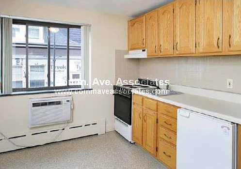 Studio, 1.0 bath, $2,300 — Photo 2