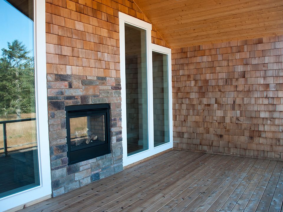 2nd image of 4797 Drummond Dr