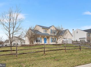 110 Walter Dr, Gilbertsville, PA 19525